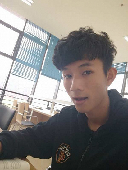 張藝誠.jpg