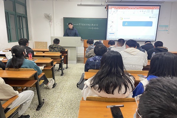 http://img01.fs.yiban.cn/pic/54851148/mobile/thumb/mobile/custom/bf8e8f32-c81e-40bc-bf38-2bde95536380