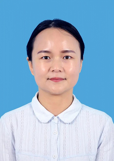 青春启航 匠心筑梦下面是老师的个人简介袁娜老师这次小易要给大家