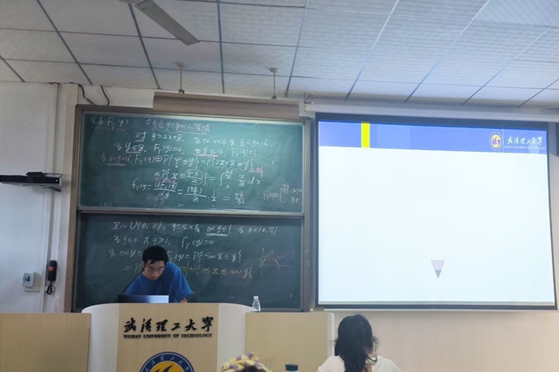 110806240926858424.jpg