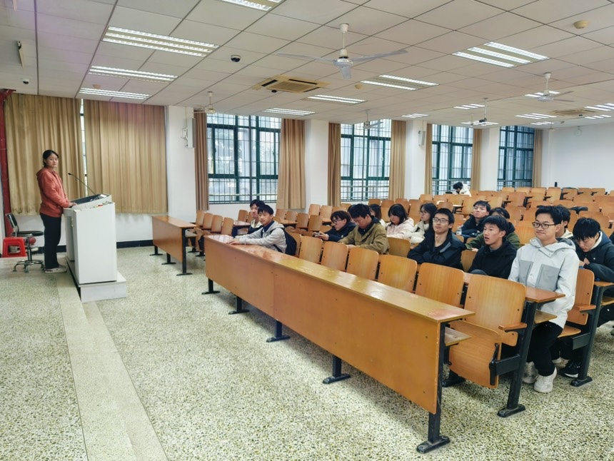 https://img01.fs.yiban.cn/pic/68926864/mobile/thumb/mobile/custom/c7e1e494-cd78-4345-8de5-969ace2e6970