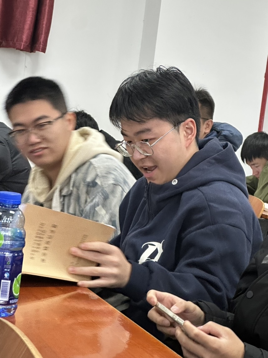 https://img01.fs.yiban.cn/pic/69027248/mobile/thumb/mobile/custom/2c01b9d7-7065-4cf5-80b1-599f4424974f