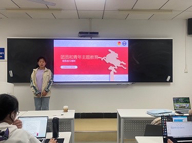 https://img01.fs.yiban.cn/pic/69317398/mobile/thumb/mobile/custom/b3c0e470-727e-4405-8433-08d1eacd4b79