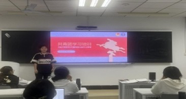 https://img01.fs.yiban.cn/pic/69317398/mobile/thumb/mobile/custom/ed622689-7825-4cca-9d77-071126b5781e