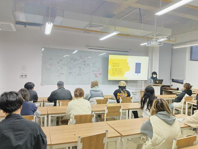 https://img01.fs.yiban.cn/pic/71808454/mobile/thumb/mobile/custom/d7a0d867-91f3-4a32-bad3-1a5bc2079e7e