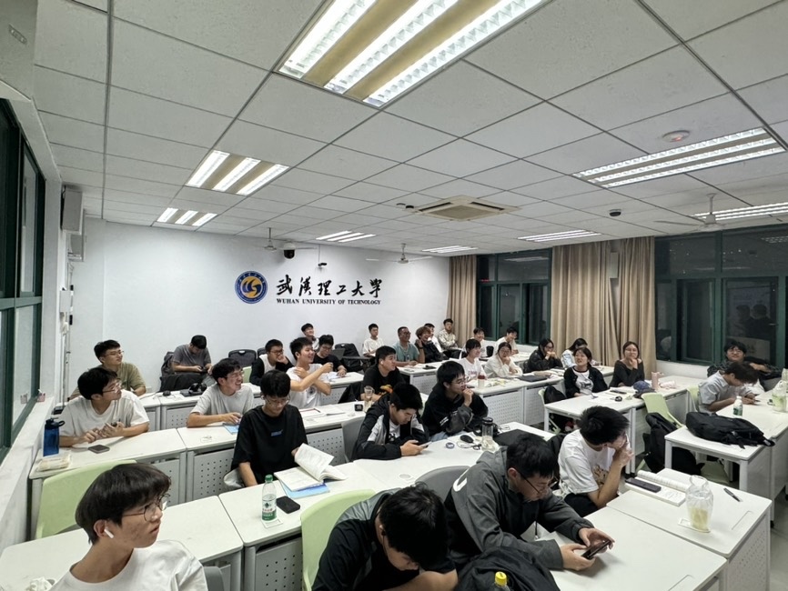https://img01.fs.yiban.cn/pic/76903144/mobile/thumb/mobile/custom/2682c980-652e-4e20-adb8-f9c856e86412