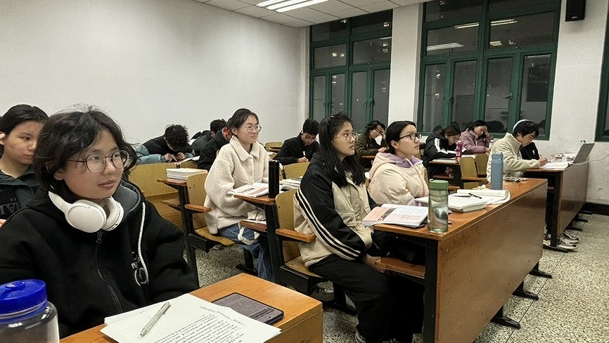 https://img01.fs.yiban.cn/pic/78881416/mobile/thumb/mobile/custom/1eae6682-1058-46bb-a230-cf44452383d6
