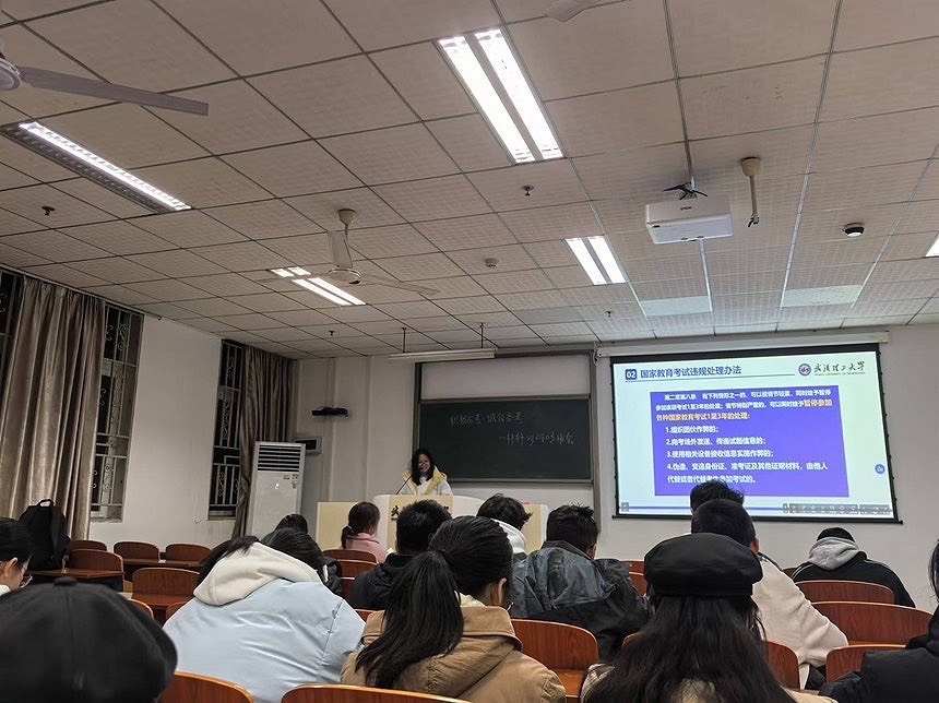 https://img01.fs.yiban.cn/pic/80035914/mobile/thumb/mobile/custom/b99b159f-d7ff-4e14-a02d-e8eea1a5fee8