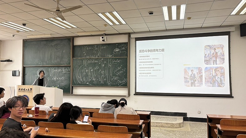 https://img01.fs.yiban.cn/pic/81439968/mobile/thumb/mobile/custom/5ad9bf41-3ac2-4fd8-b1fd-446e24b235cd